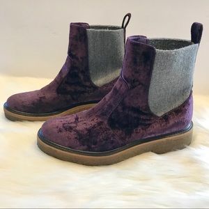 dries van noten pull up chelsea boots